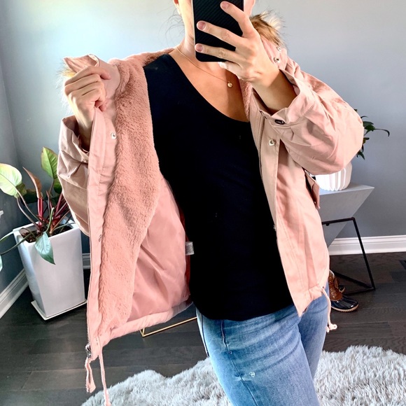 🏷Montana Fur Parka Coat Blush - Picture 3 of 6